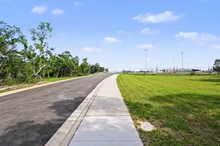 1860 Justice Cir, Gulf Breeze, FL 32563 - Photo 49