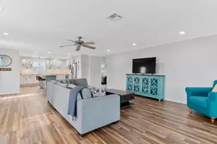 2750 Mercado Ave, Pensacola, FL 32507 - Photo 19