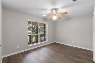 1026 Woodlore Cir, Gulf Breeze, FL 32563 - Photo 21
