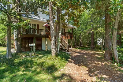 1026 Woodlore Circle, Gulf Breeze, FL 32563 - Photo 3
