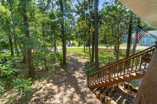 1026 Woodlore Cir, Gulf Breeze, FL 32563 - Photo 7