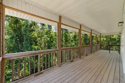 1026 Woodlore Circle, Gulf Breeze, FL 32563 - Photo 47
