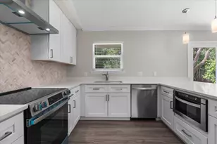 3229 Auburn Pkwy, Gulf Breeze, FL 32563 - Photo 11