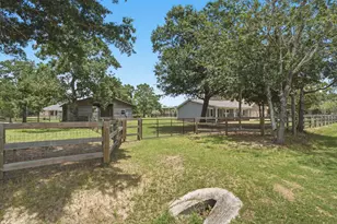 8632 Bristolwood Cir, Navarre, FL 32566 - Photo 17