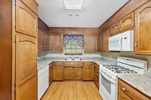 862 US-90, Holt, FL 32564 - Photo 27