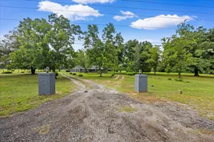 862 US-90, Holt, FL 32564 - Photo 19
