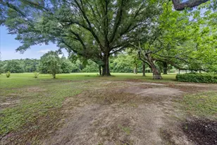 862 US-90, Holt, FL 32564 - Photo 11