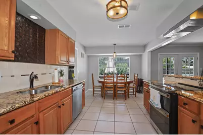 2810 Venetian, Gulf Breeze, FL 32563 - Photo 5