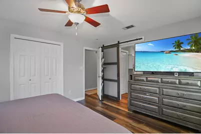 2810 Venetian, Gulf Breeze, FL 32563 - Photo 21