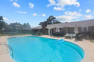 2810 Venetian, Gulf Breeze, FL 32563 - Photo 27