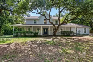 906 Woodbriar Ct, Fort Walton Beach, FL 32547 - Photo 1