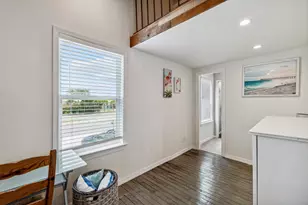 1005 Via De Luna Dr, Pensacola Beach, FL 32561 - Photo 5