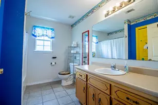 2498 Raider Ln, Navarre, FL 32566 - Photo 17
