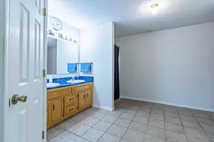2498 Raider Ln, Navarre, FL 32566 - Photo 13