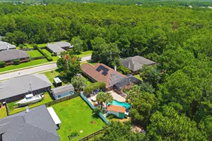 1637 Monet Dr, Gulf Breeze, FL 32563 - Photo 45