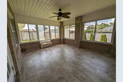 9903 Parker Lake Circle, Navarre, FL 32566 - Photo 29