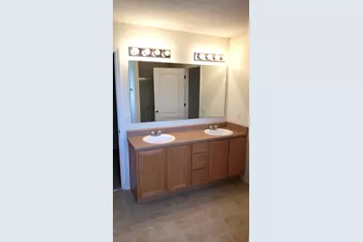 2045 Catline Circle, Navarre, FL 32566 - Photo 5