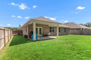 6203 Carson Dr, Milton, FL 32570 - Photo 7