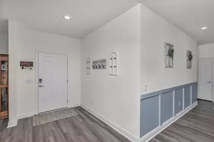 6203 Carson Dr, Milton, FL 32570 - Photo 9