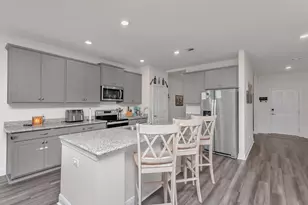 6203 Carson Dr, Milton, FL 32570 - Photo 11