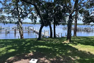 7202 Majestic Blvd, Navarre, FL 32566 - Photo 3