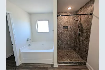 2401 Spur Lane, Gulf Breeze, FL 32563 - Photo 21