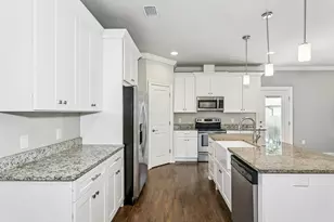 2144 Nina St, Navarre, FL 32566 - Photo 9