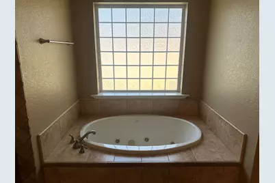 7392 Old Magnolia Court, Navarre, FL 32566 - Photo 21