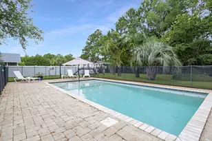 5662 Als Way, Milton, FL 32583 - Photo 1