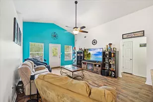 927 Lajolla Ln, Mary Esther, FL 32569 - Photo 17