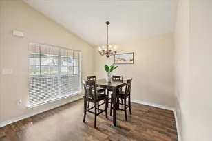 927 Lajolla Ln, Mary Esther, FL 32569 - Photo 3