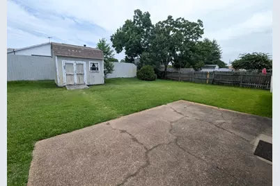 9516 Brentwood Boulevard, Navarre, FL 32566 - Photo 21