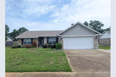 9516 Brentwood Boulevard, Navarre, FL 32566 - Photo 1