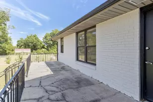 1301 W Lee St, Pensacola, FL 32501 - Photo 17