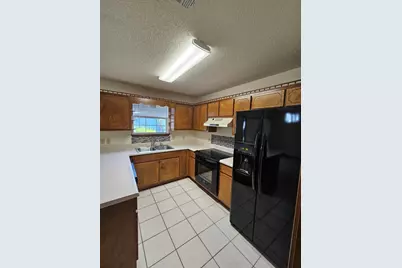 7854 Pleasant Oaks Avenue, Navarre, FL 32566 - Photo 11