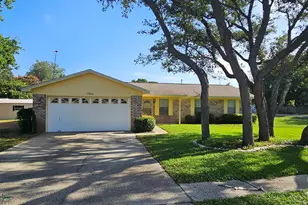7854 Pleasant Oaks Ave, Navarre, FL 32566 - Photo 3