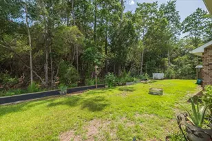 2405 Cove Rd, Navarre, FL 32566 - Photo 47