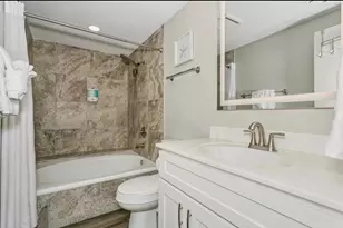 8271 Gulf Blvd, Navarre, FL 32566 - Photo 11