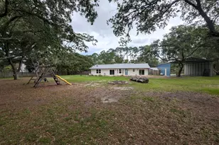 8717 Sand Pine Dr, Navarre, FL 32566 - Photo 35