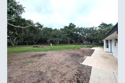 8717 Sand Pine Drive, Navarre, FL 32566 - Photo 29