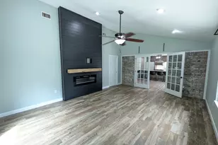 8717 Sand Pine Dr, Navarre, FL 32566 - Photo 15