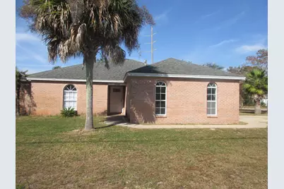 9608 Brentwood Boulevard, Navarre, FL 32566 - Photo 1