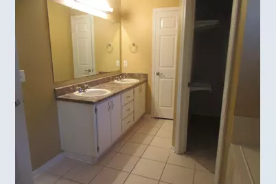 9608 Brentwood Boulevard, Navarre, FL 32566 - Photo 5