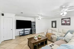 1303 Ceylon Dr, Gulf Breeze, FL 32563 - Photo 27