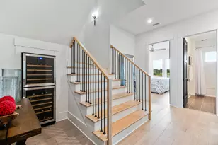 8 Wharf Ave, Pensacola, FL 32502 - Photo 9