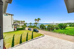 8 Wharf Ave, Pensacola, FL 32502 - Photo 71
