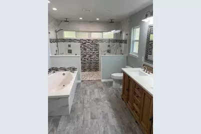 1887 Biscayne Boulevard, Navarre, FL 32566 - Photo 11