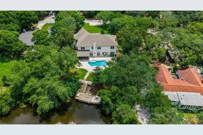 2893 Avenida De Soto, Navarre, FL 32566 - Photo 9