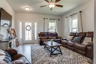 3255 Stephens Landing Ln, Navarre, FL 32566 - Photo 7