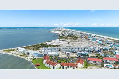 1483 Seaside Circle, Navarre, FL 32566 - Photo 19